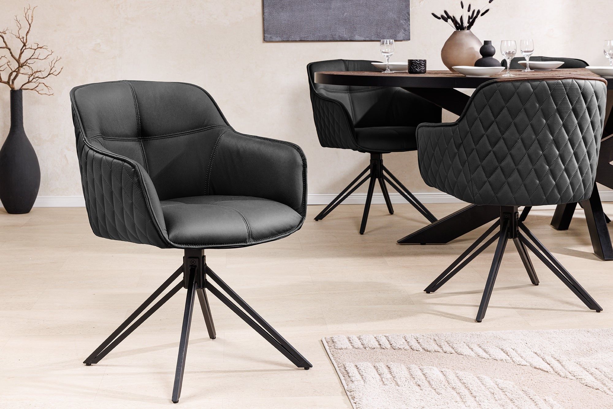 EUPHORIA – Luxe draaibare designstoel in zwart echt leer
