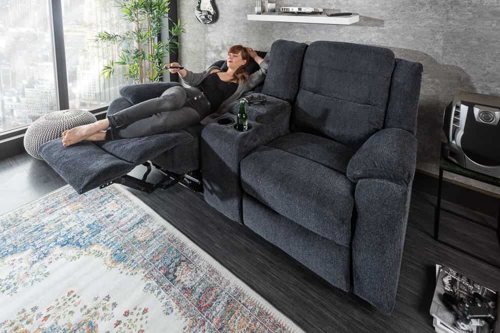 2‑zits Donkergrijs Bioscoopmeubel: luxe kijkervaring met bekerhouder
