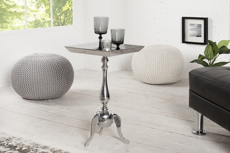Filigraan TRAYFUL bijzettafel – Stijlvol zilveren aluminium dienblad van 55 cm