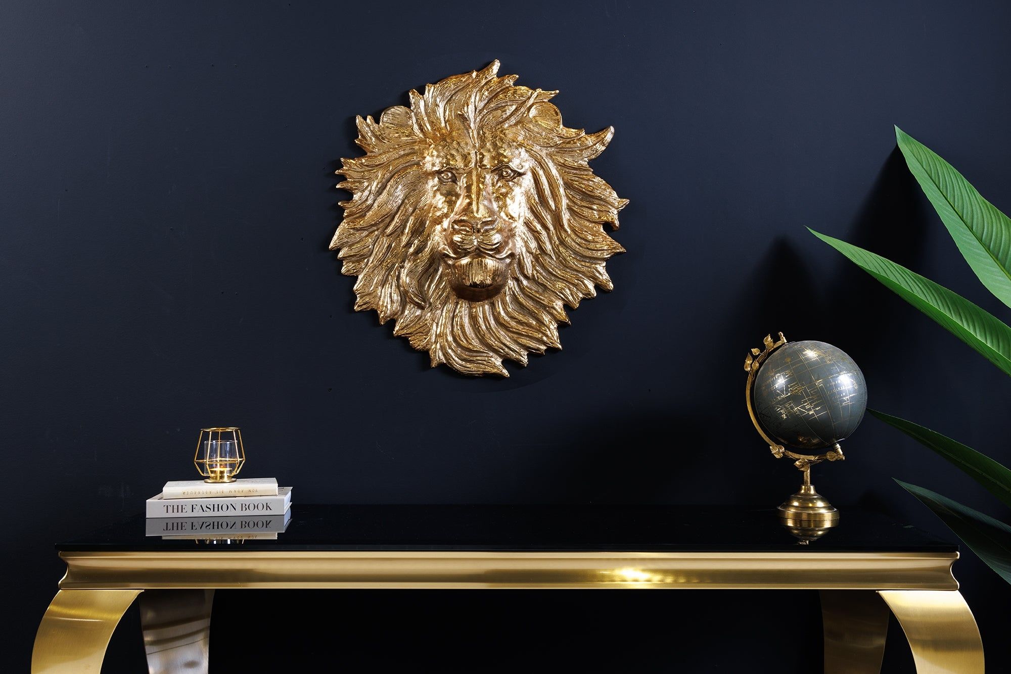 Gouden Leeuwenwanddecoratie – Handgemaakte Leeuwen Sculptuur van Invicta Interior (35 cm)