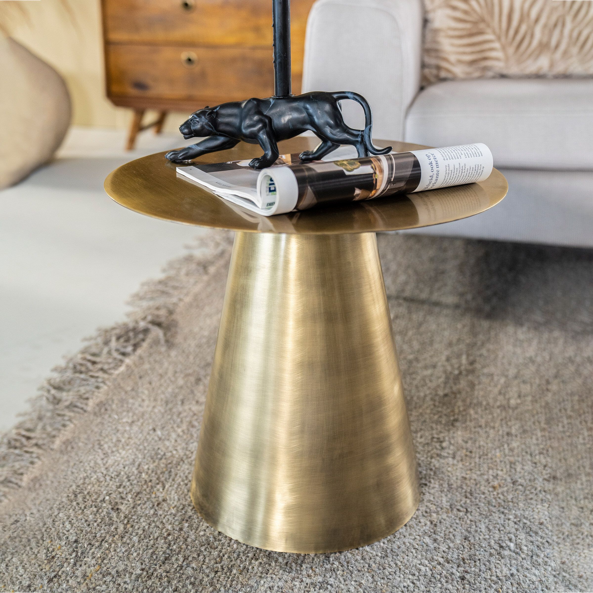 Gouden ronde bijzettafel van By‑Boo – stijlvol en functioneel