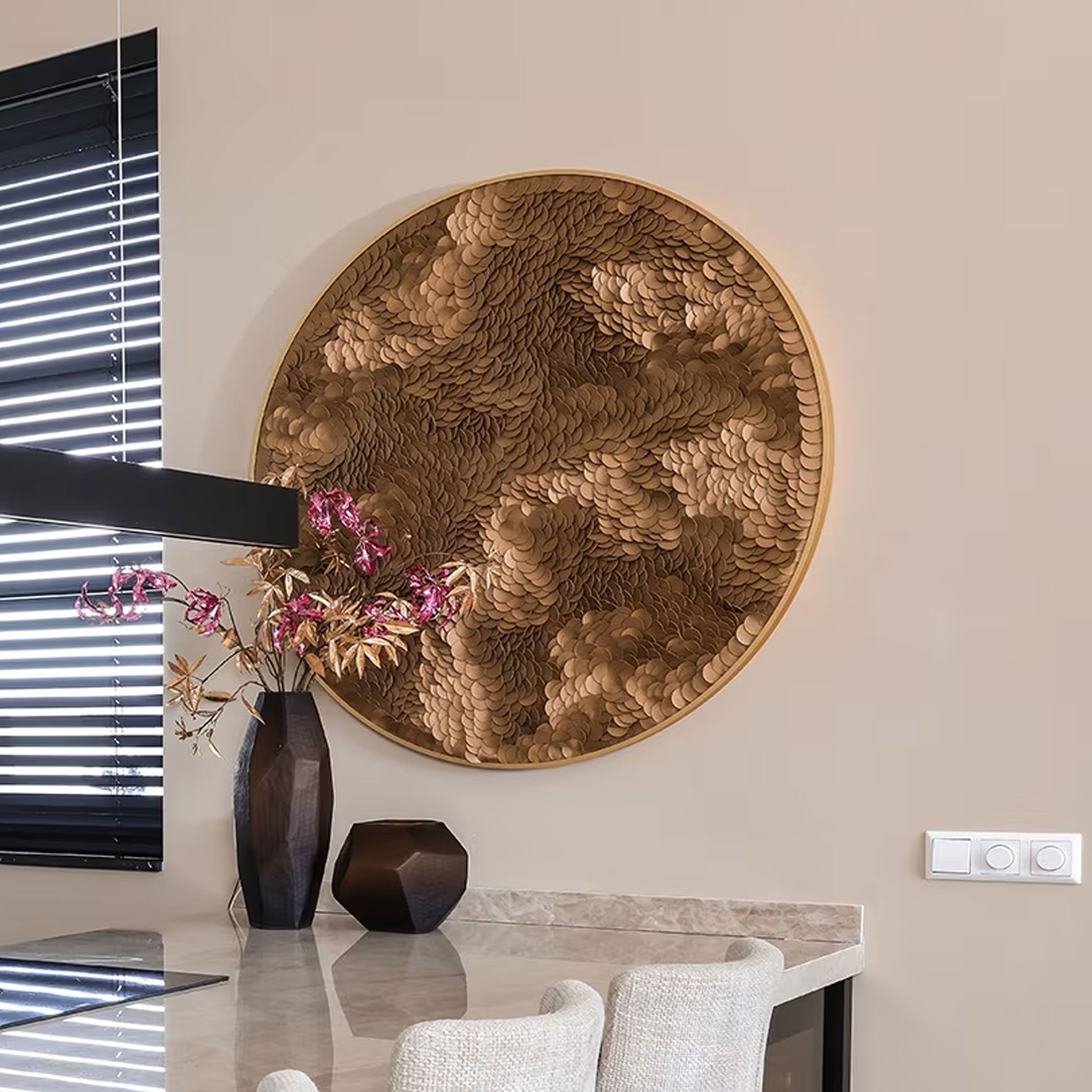 Gouden ronde wanddecoratie ‘Bloom’ – 110 cm – Richmond Interiors