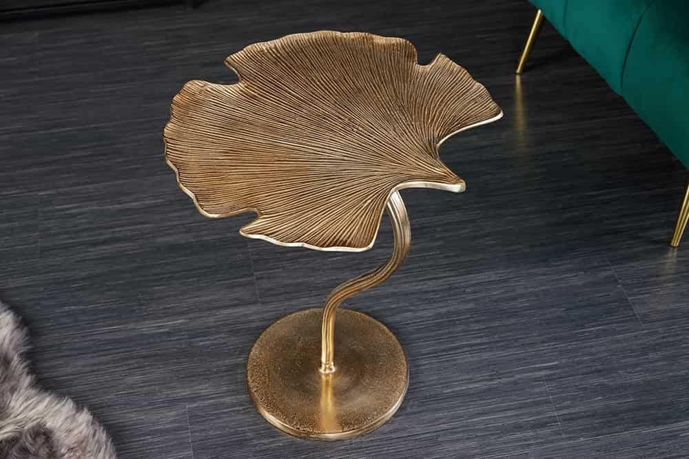 Goudkleurige handgemaakte bijzettafel GINKGO LEAF – 45 cm van Invicta Interior