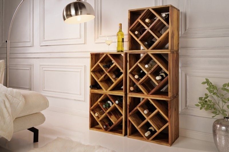 Handgemaakt massief houten wijnrek CUBUS – stijlvolle bijzettafel van sheesham