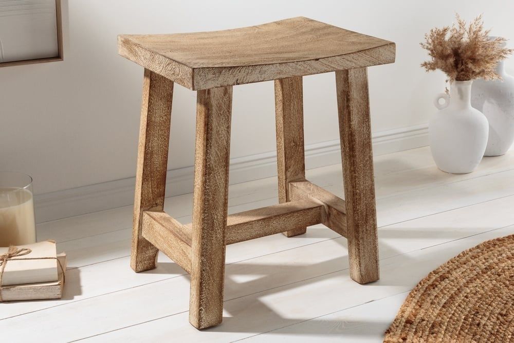Handgemaakte Boho barkruk FINCA – Beige mangohout 45 cm