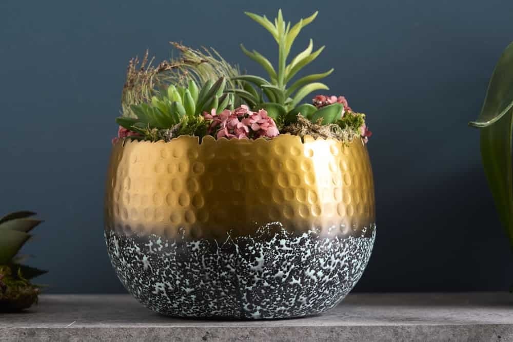 Handgemaakte gouden decoratieve kom ORIENT – 19 cm klassieke hammering met patina