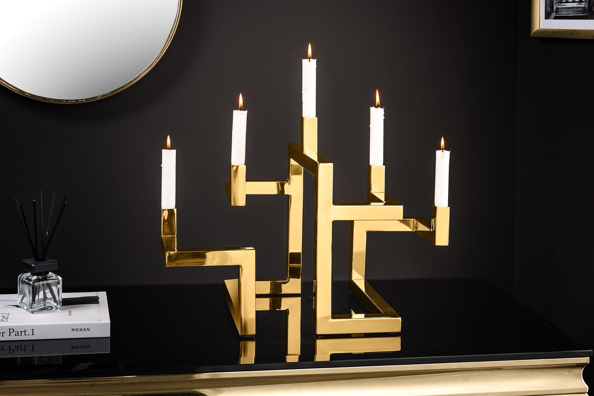 Handgemaakte gouden kandelaar ABSTRACT – Elegante 50 cm verlichting voor vijf kaarsen