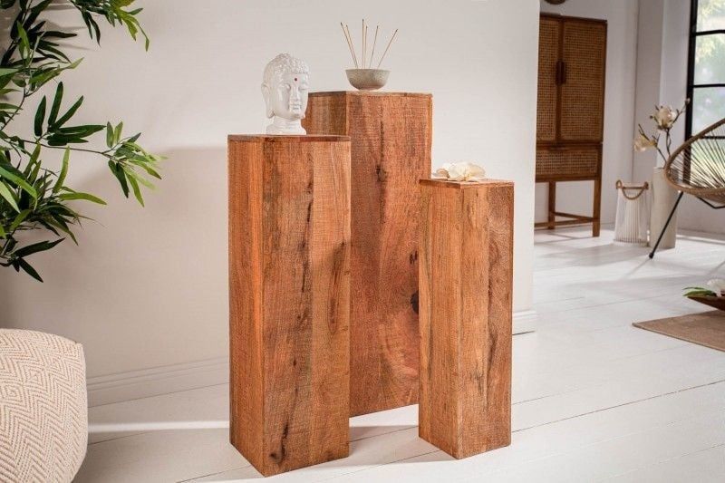 Handgemaakte mangohouten zuilenset van 3 – Designaccessoire van Invicta Interior