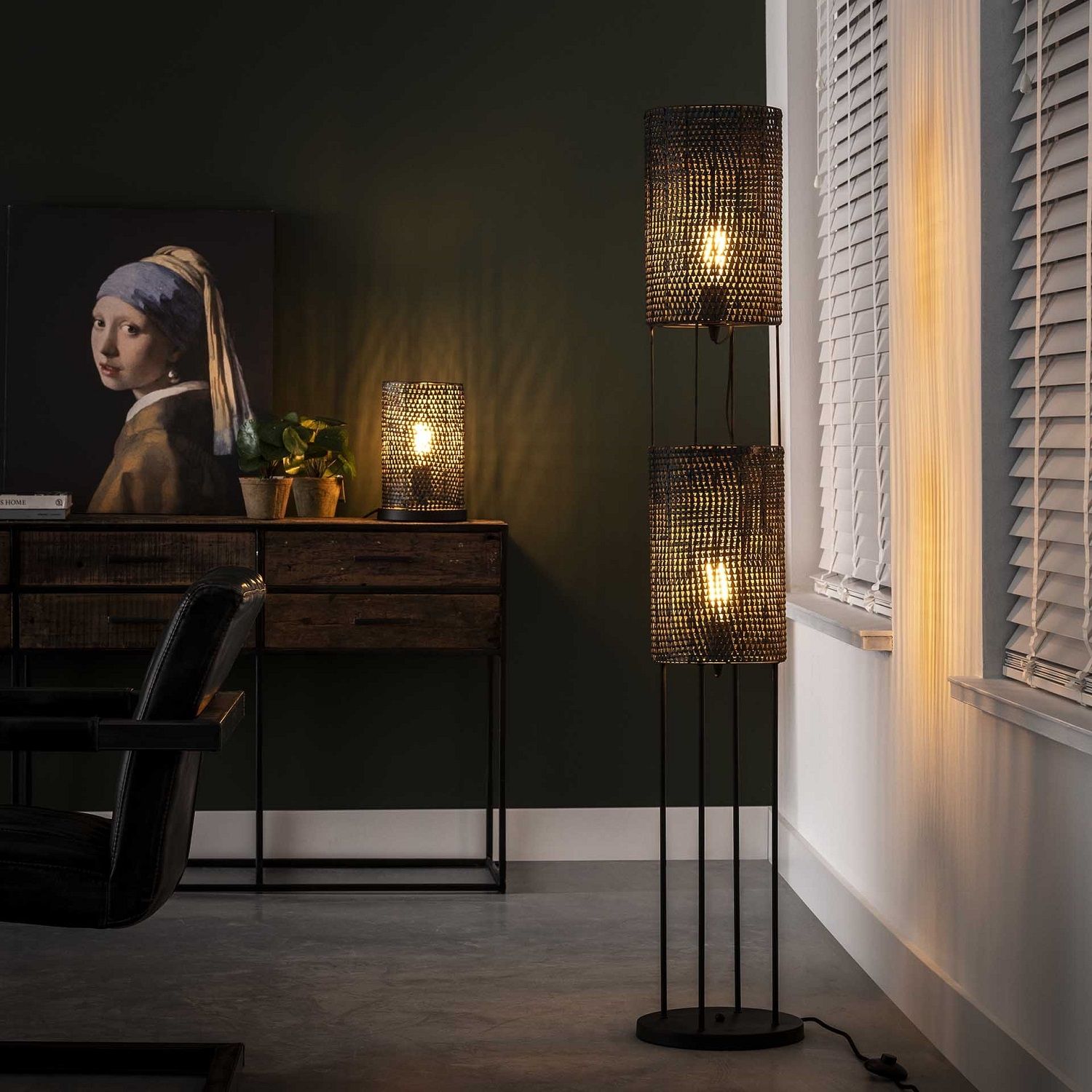 Handgemaakte vloerlamp Armor Kegel – stijlvolle verlichting op 150 cm hoogte