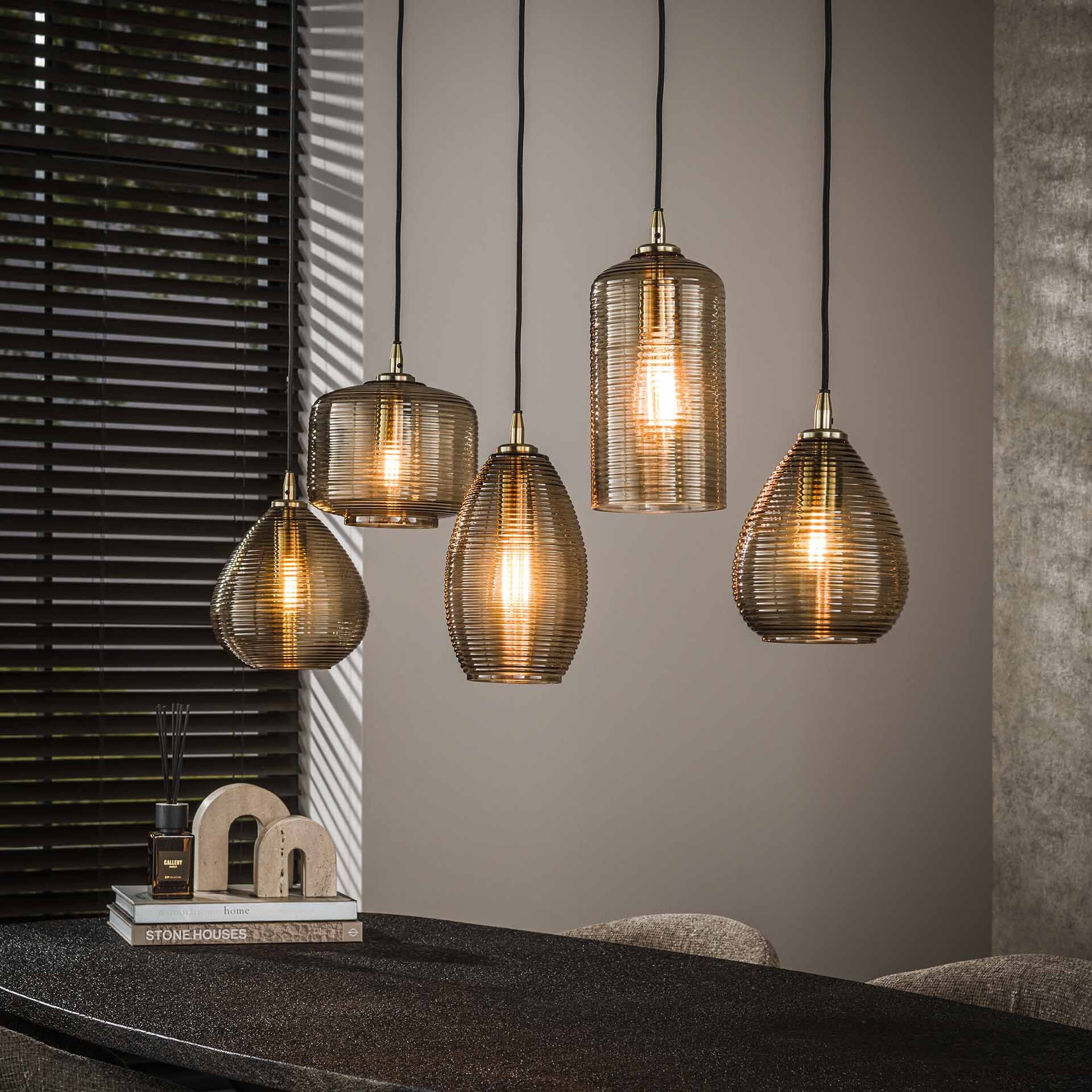Hanglamp LifestyleFurn Kirin – Luxe smoke‑bruin glas met 5 verstelbare lampen