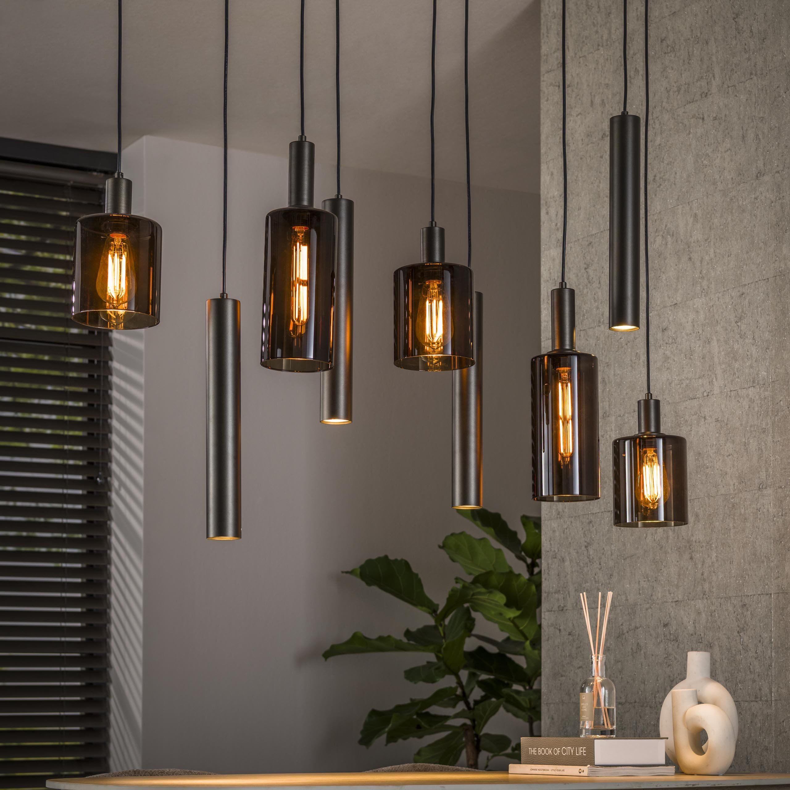 Homer Hanglamp van LifestyleFurn – Elegante Glas‑en‑Metaal Installatie