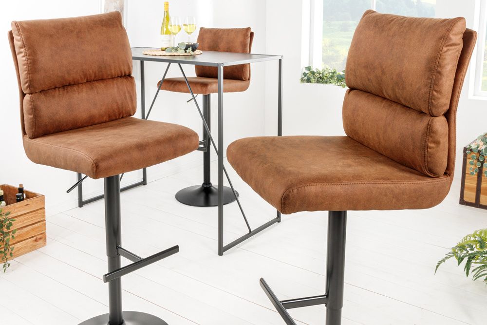In hoogte verstelbare barkruk COMFORT – Antiek bruin microvezel met zwarte metalen basis