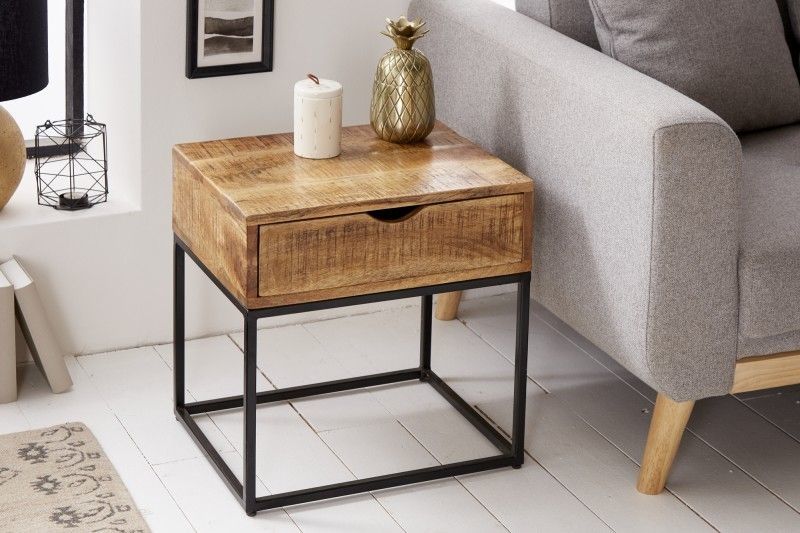 Industrieel nachtkastje IRON CRAFT – Mangohouten bijzettafel met lade 45 cm