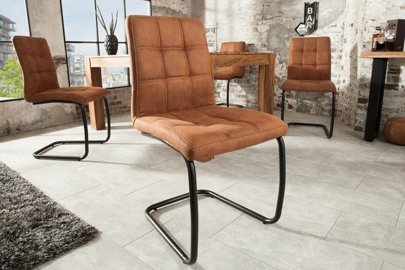 Industriële Sledestoel Modena – Lichtbruin met decoratieve stiksels