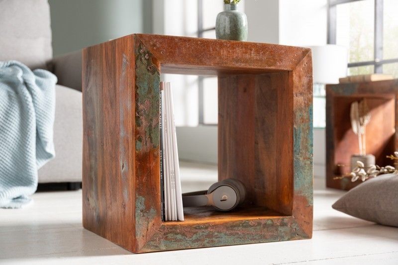 JAKARTA Bijzettafel – Kleurrijke, Duurzame Kubus van Gerecycled Hout (45 cm)