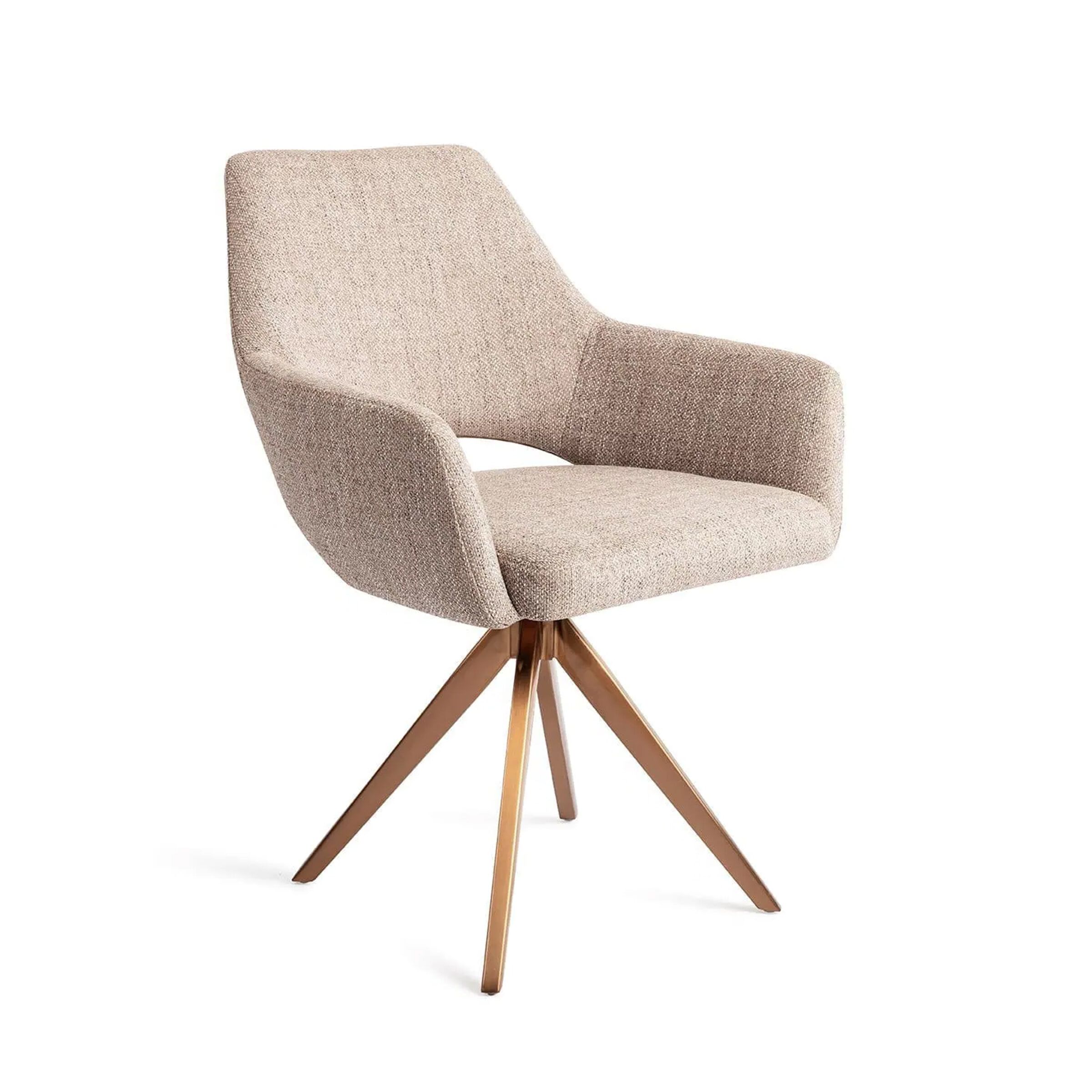 Jesper Home Yanai Turn – Tijdloze eetkamerstoel in Rose Gold & Biscuit Beach
