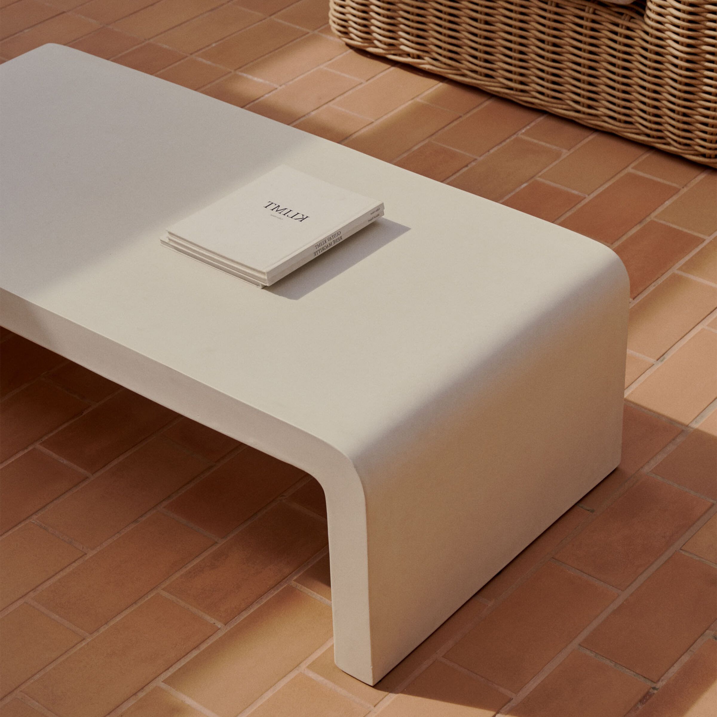 Kave Home Aiguablava Cement Salontafel – Minimalistisch Design voor Binnen én Buiten