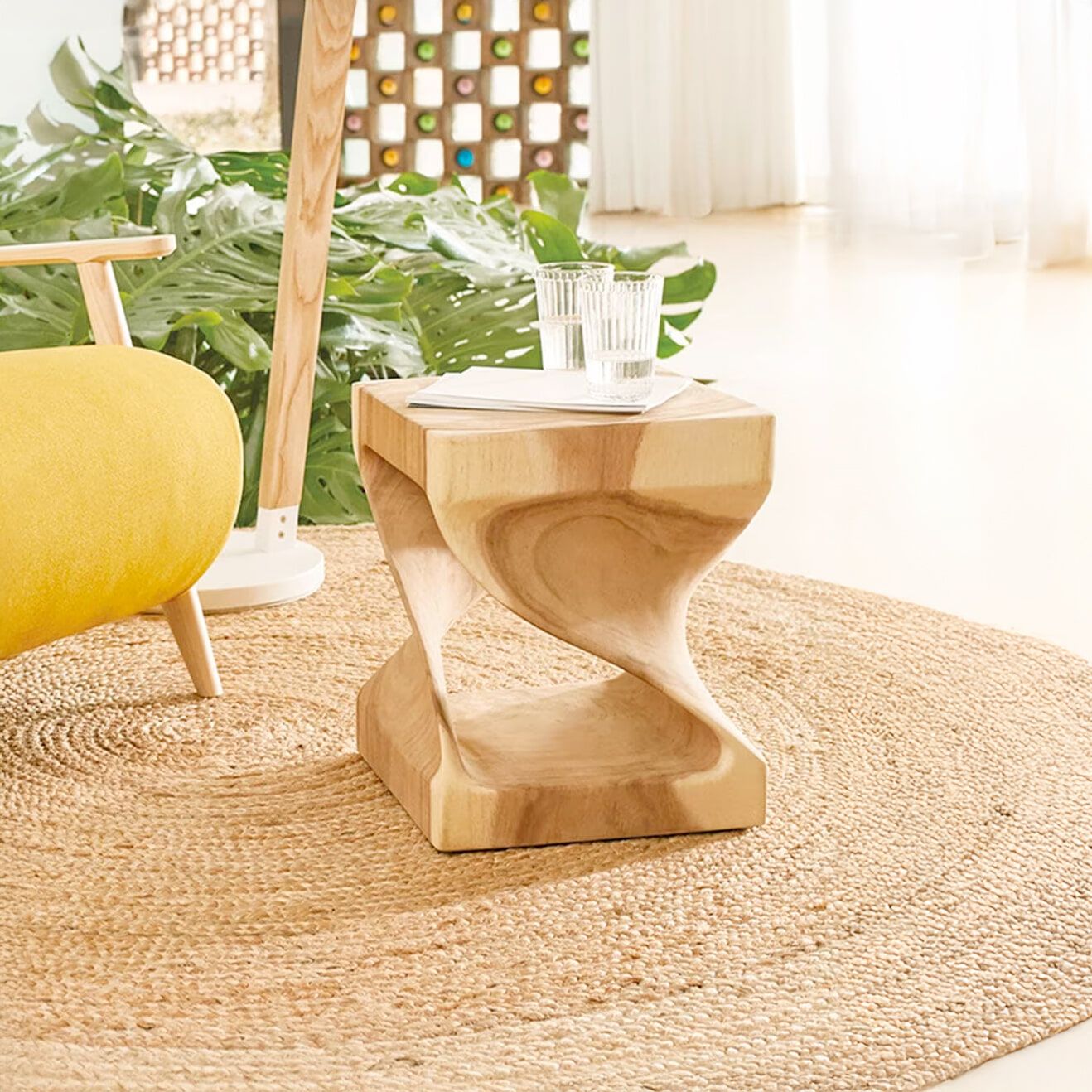 Kave Home Hakon Bijzettafel 30 cm – Massief Mungurhout, Naturel