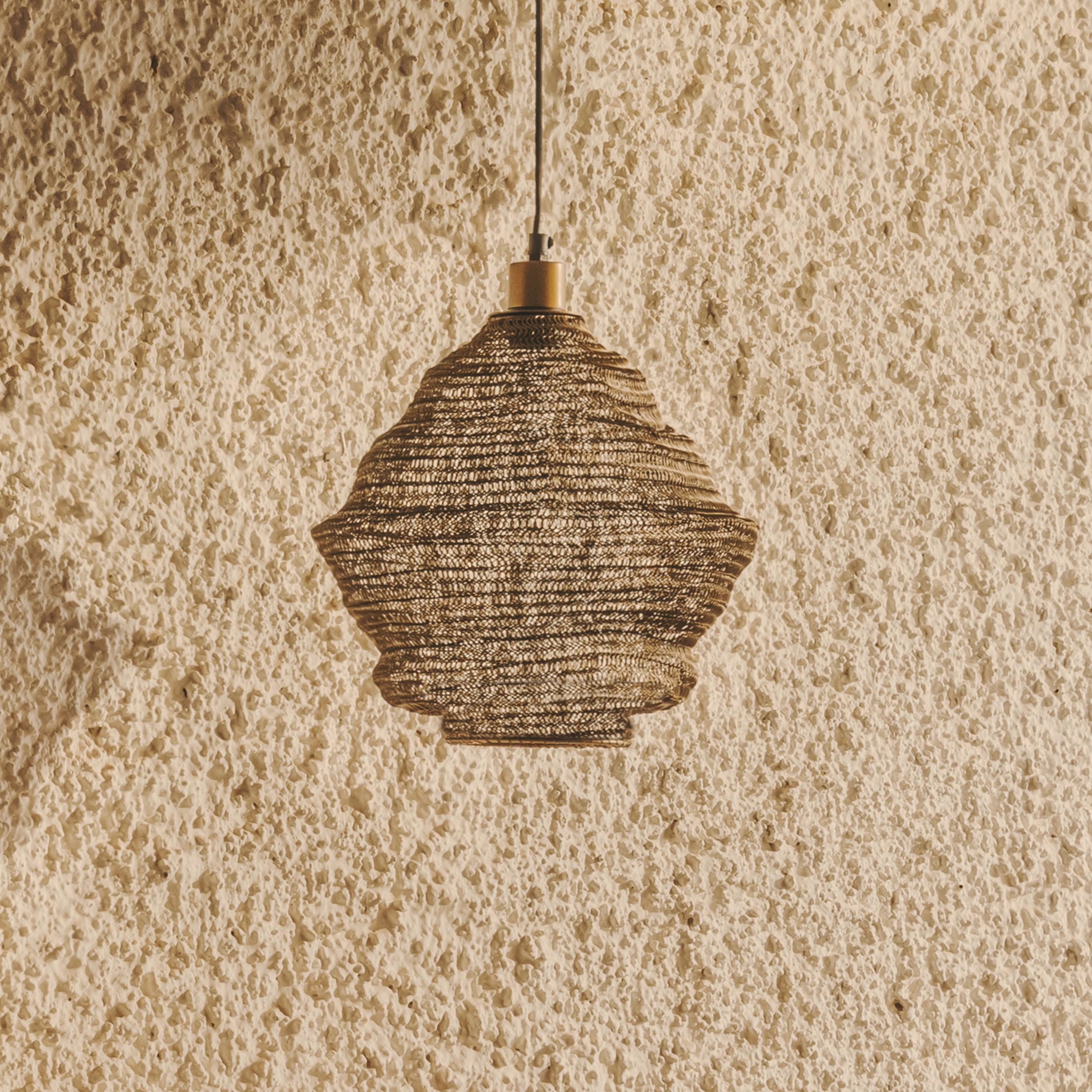 Kave Home Hanglamp Sarraco 30 cm – Luxe gouden verlichting voor elke ruimte