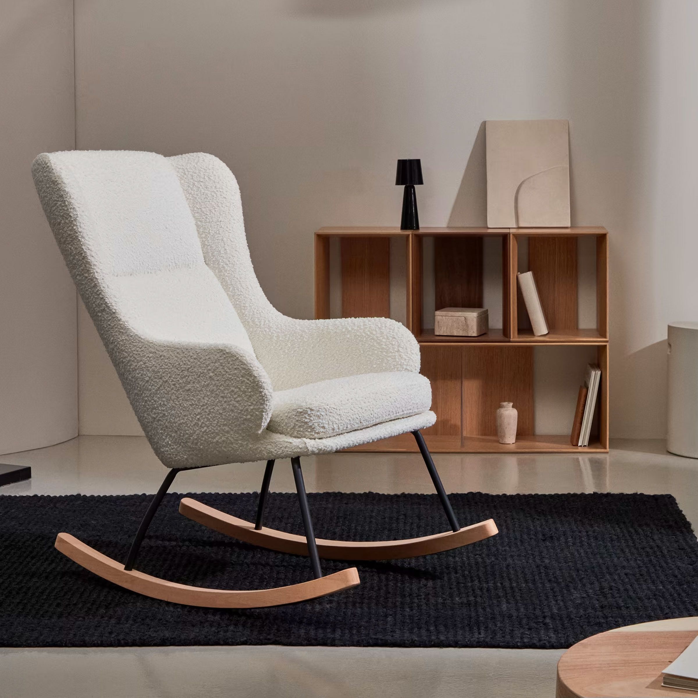 Kave Home Maustin Schommelstoel – Luxe Comfort in Bouclé (Wit)