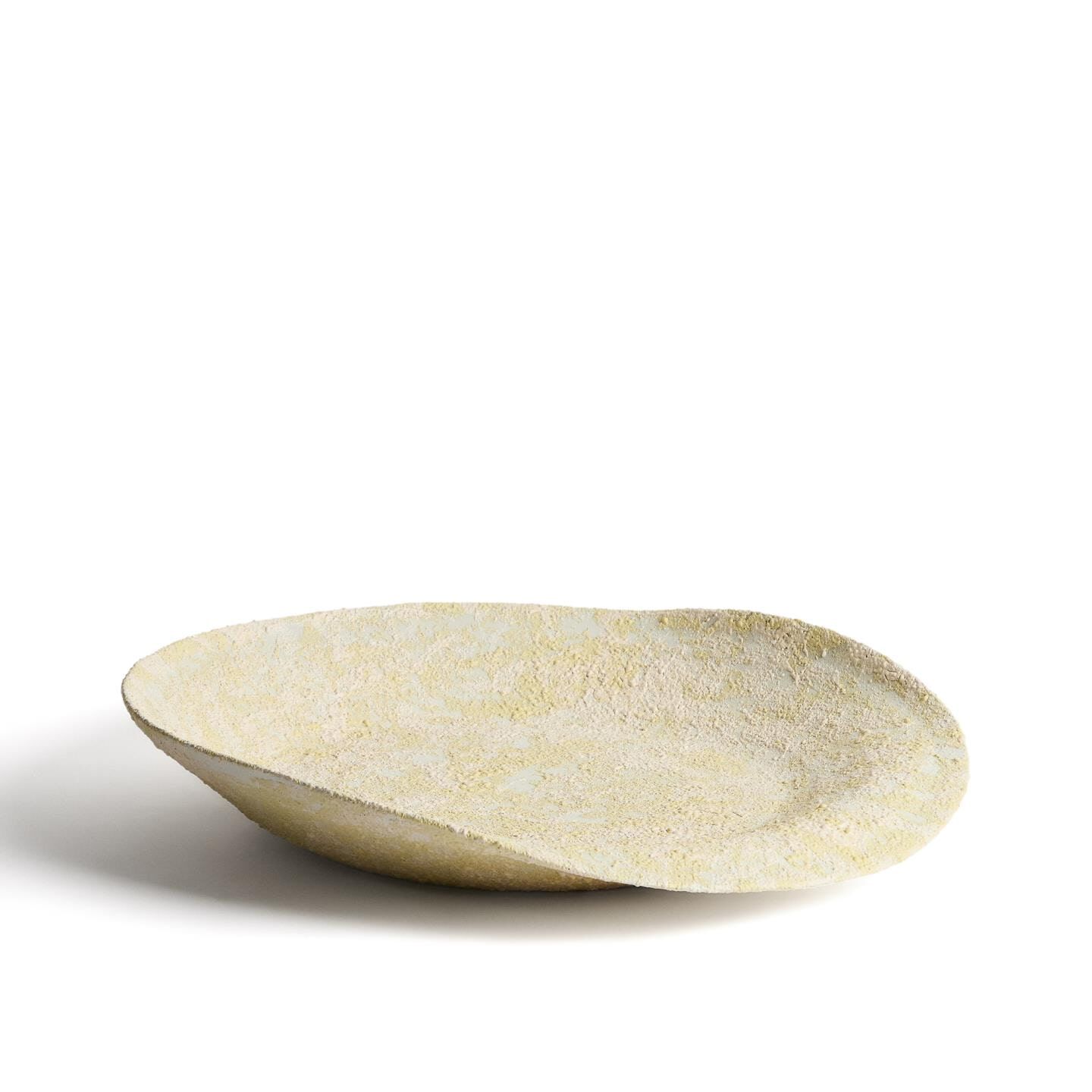 Kave Home Medira Schaal – Handgemaakt keramisch tafeldecor van 50 cm