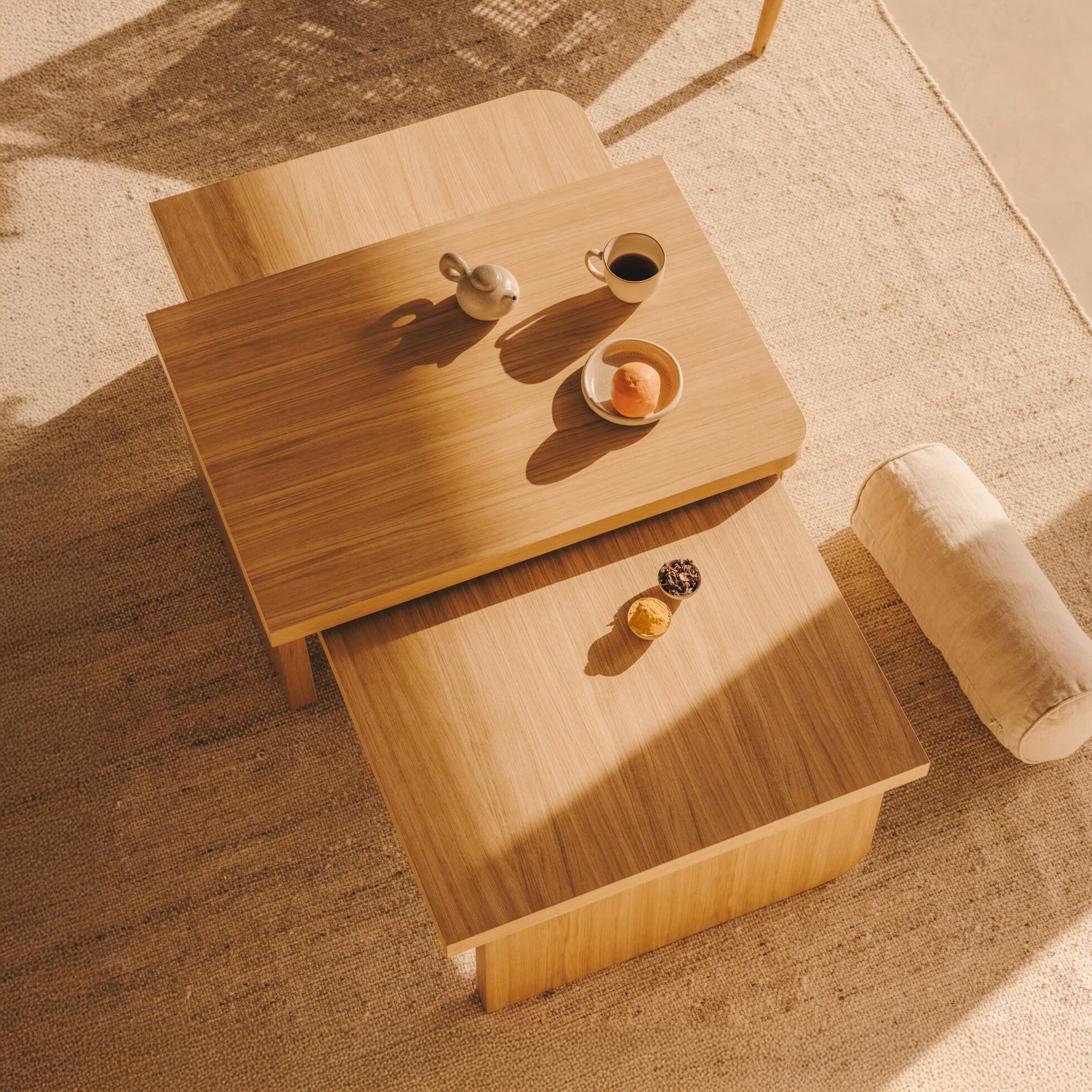 Kave Home Oaq Salontafel Set – Elegante eikenfineer tafelset voor de moderne woonkamer