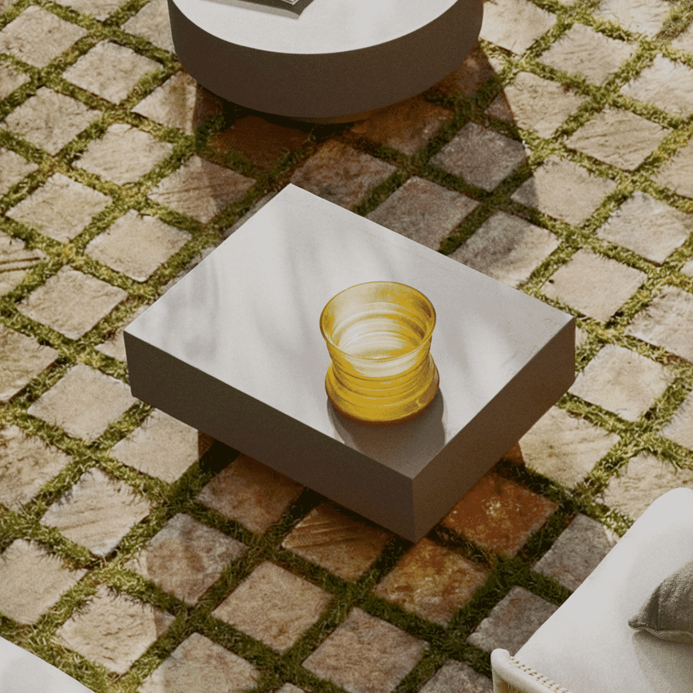 Kave Home Outdoor Salontafel Rustella – Robuuste bruine loungetafel voor binnen en buiten