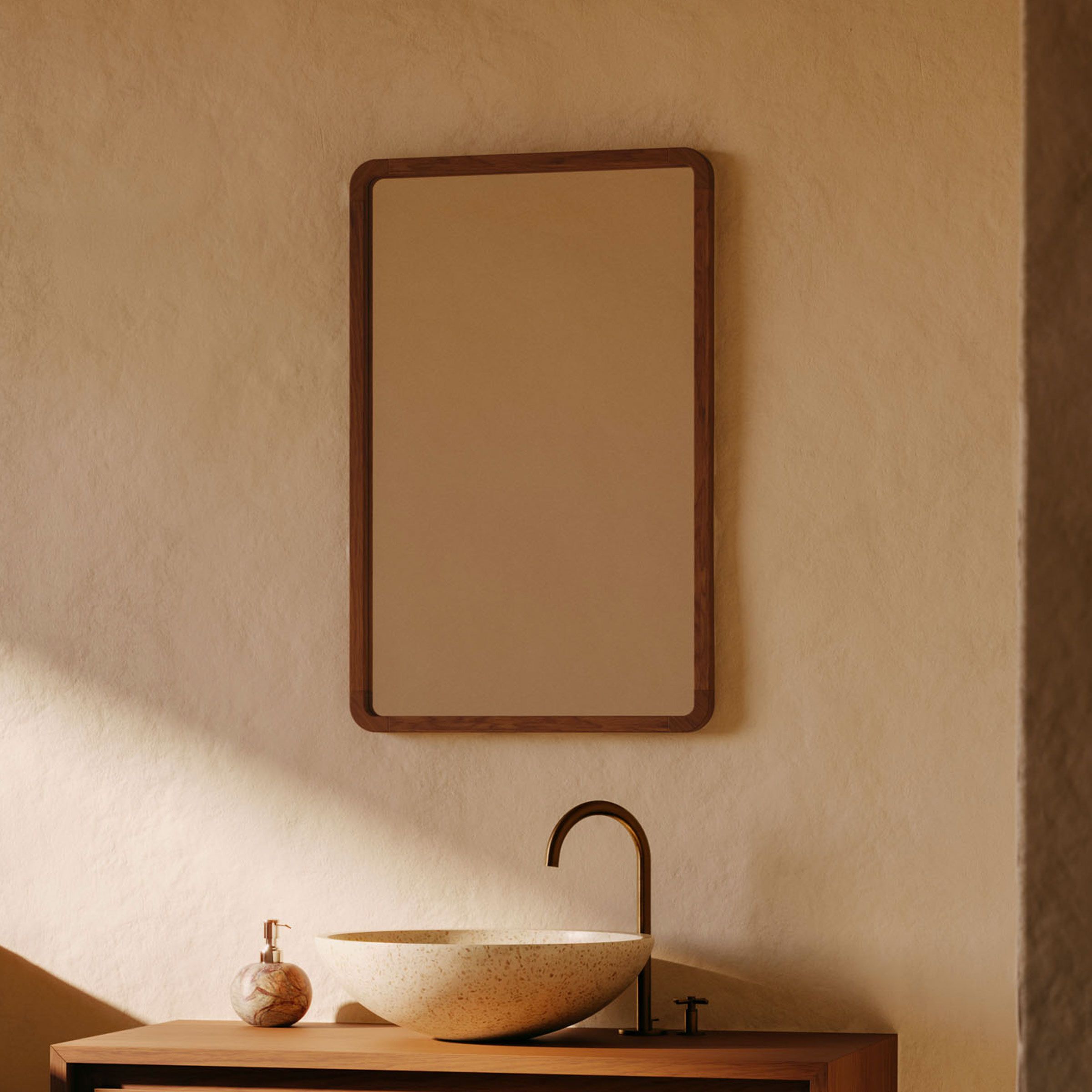 Kave Home Shamel Spiegel – massief teakhout, 70 × 45 cm, walnoot