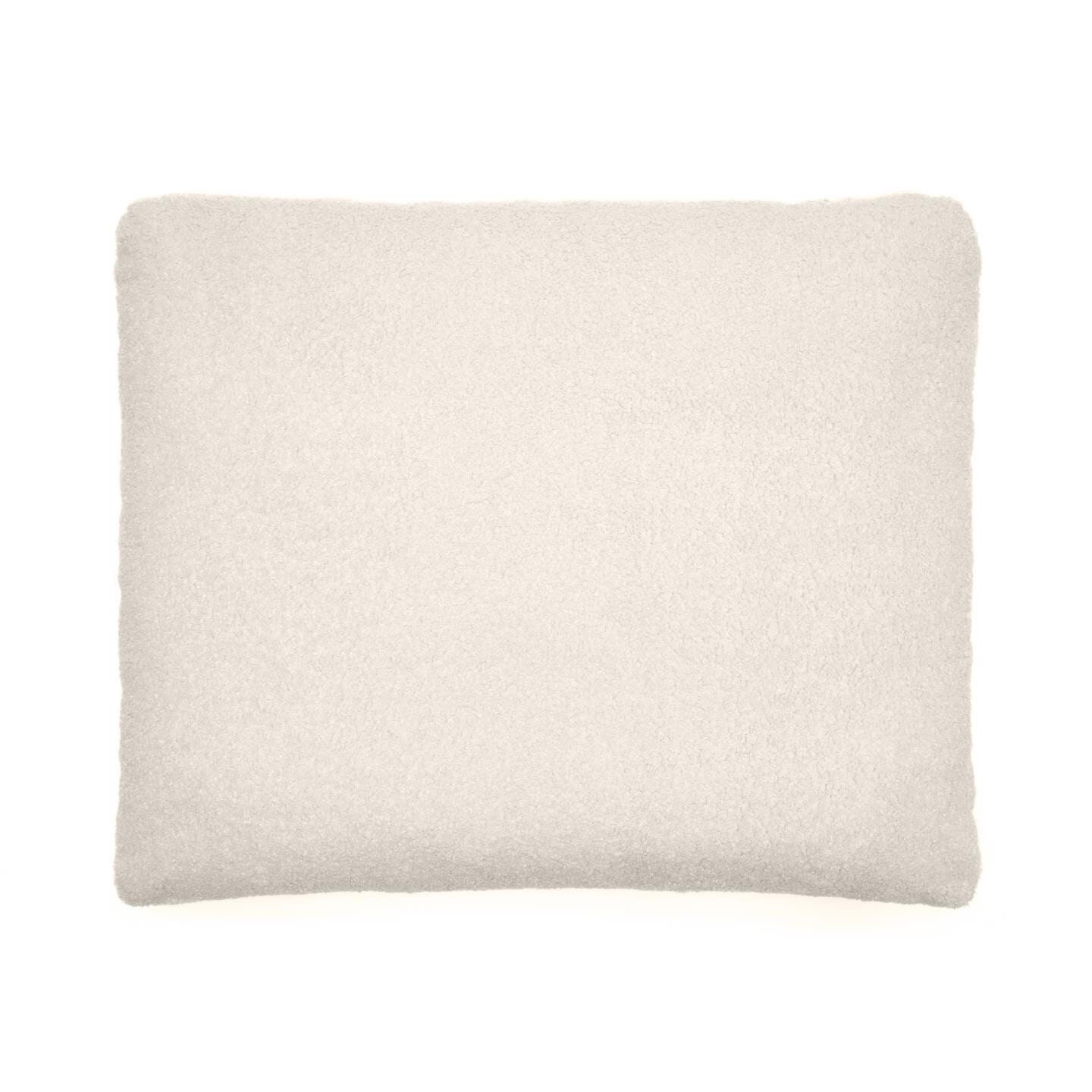 Kave Home Sierkussen Martina Bouclé – Wit, 60 × 70 cm – Duurzaam designcomfort