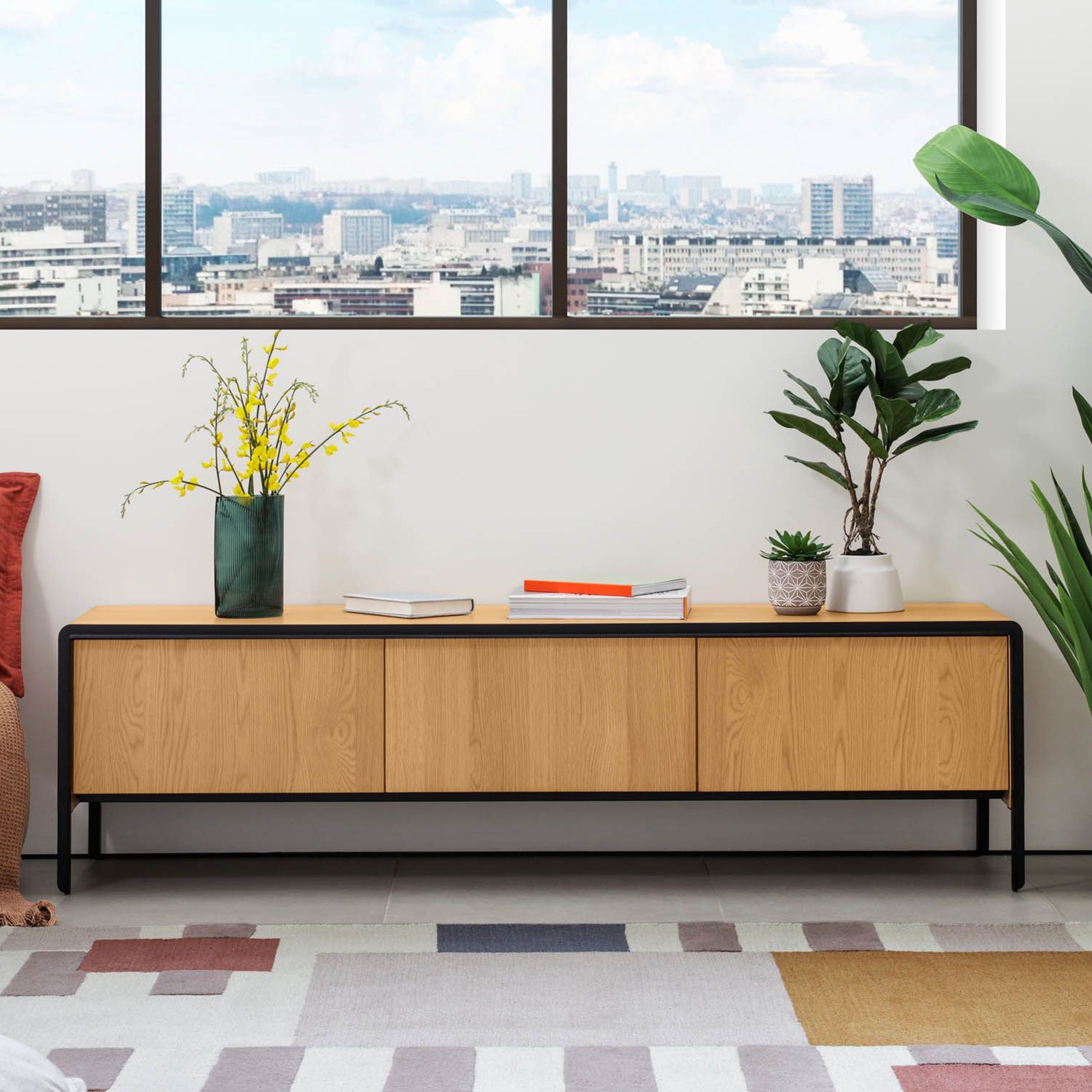 Kave Home TV-meubel Nadyria 180 cm – eiken & zwart