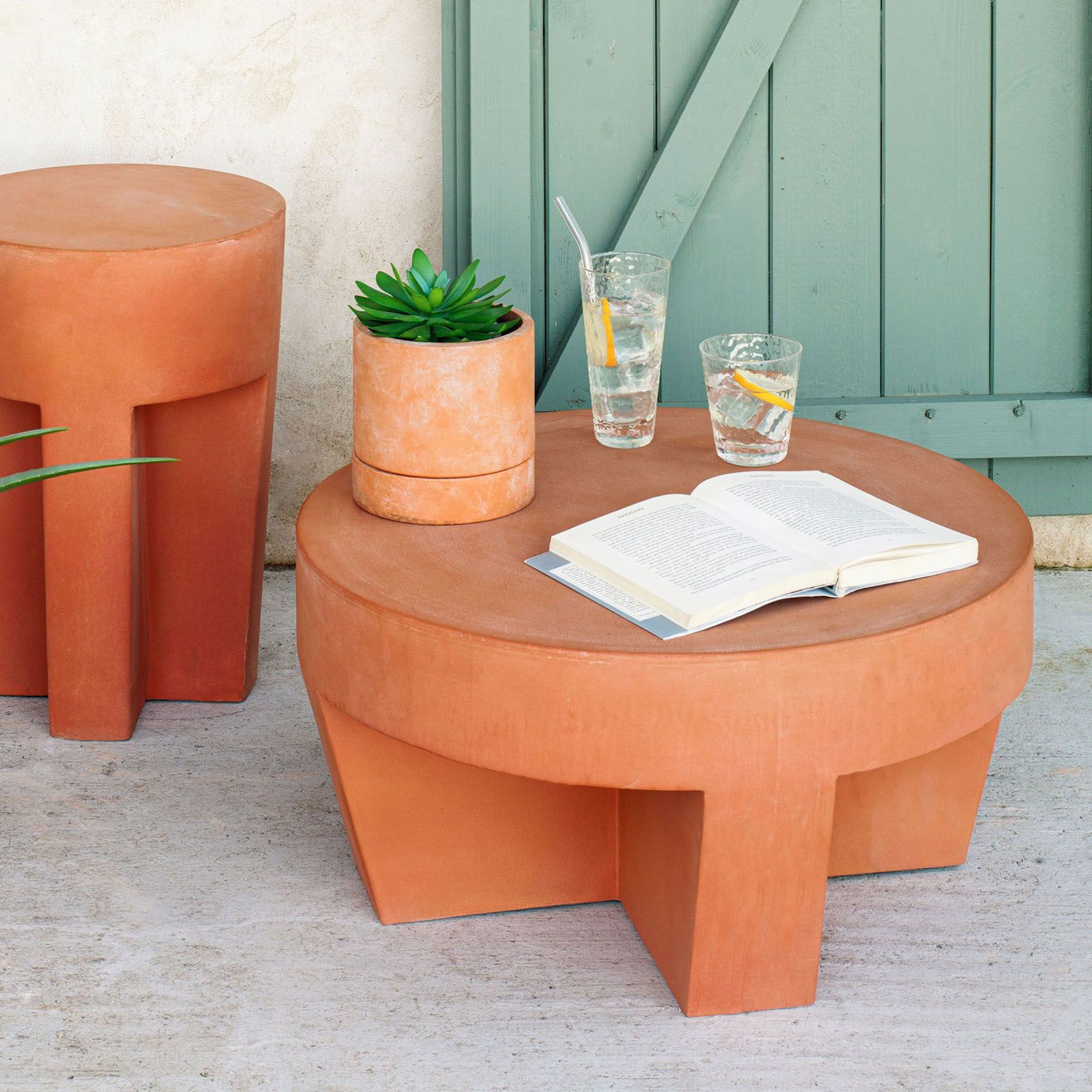 Kave Home Vilena Outdoor Salontafel – Rond, Roestbruin, Ø60 cm