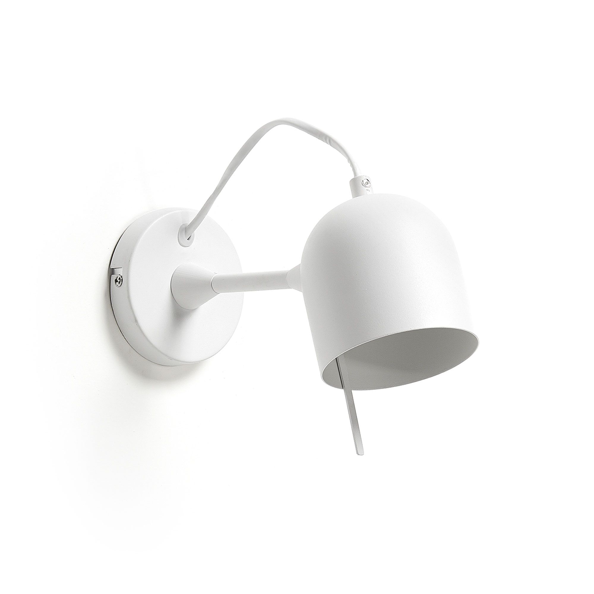 Kave Home Wandlamp Lucilla – Strakke, witte wandverlichting met magneetkop