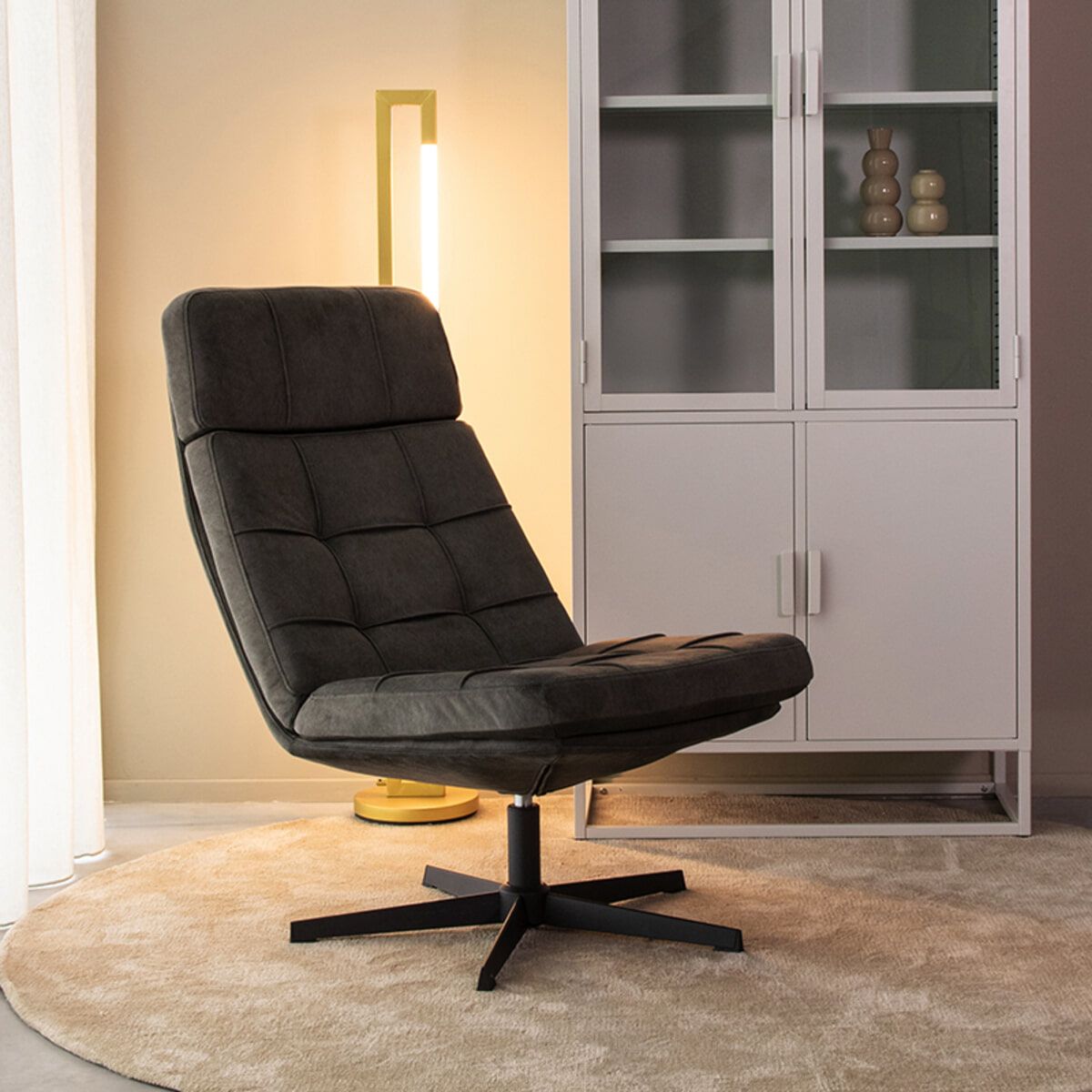 LABEL51 Draaifauteuil Alvar – Strak Comfort in Antraciet