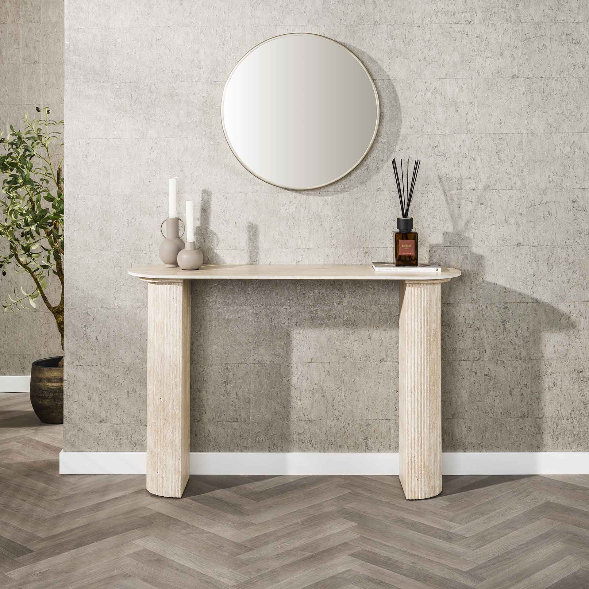 Laycie Sidetable in Travertinlook – Stijlvolle hal‑ of kaptafel van LifestyleFurn