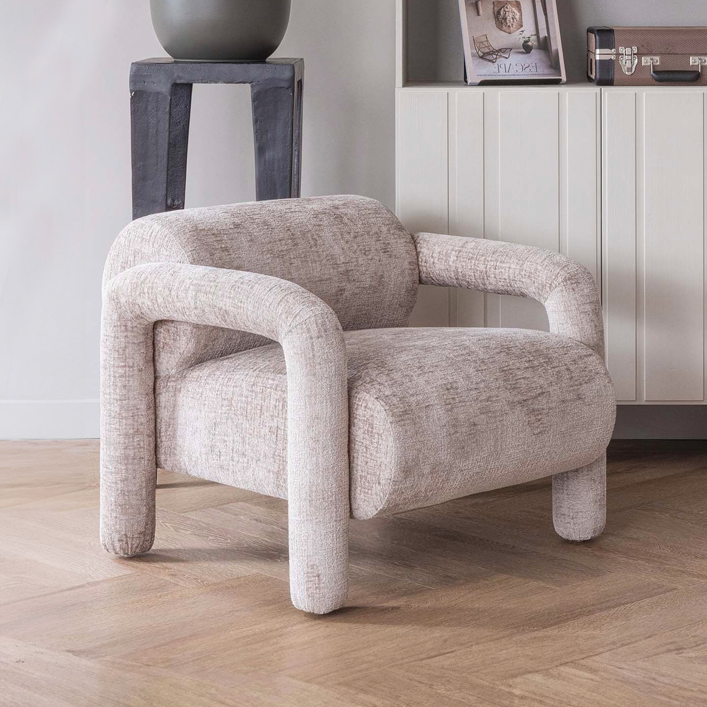 Lenny Fauteuil – Luxe Velvet in Zand van WOOOD
