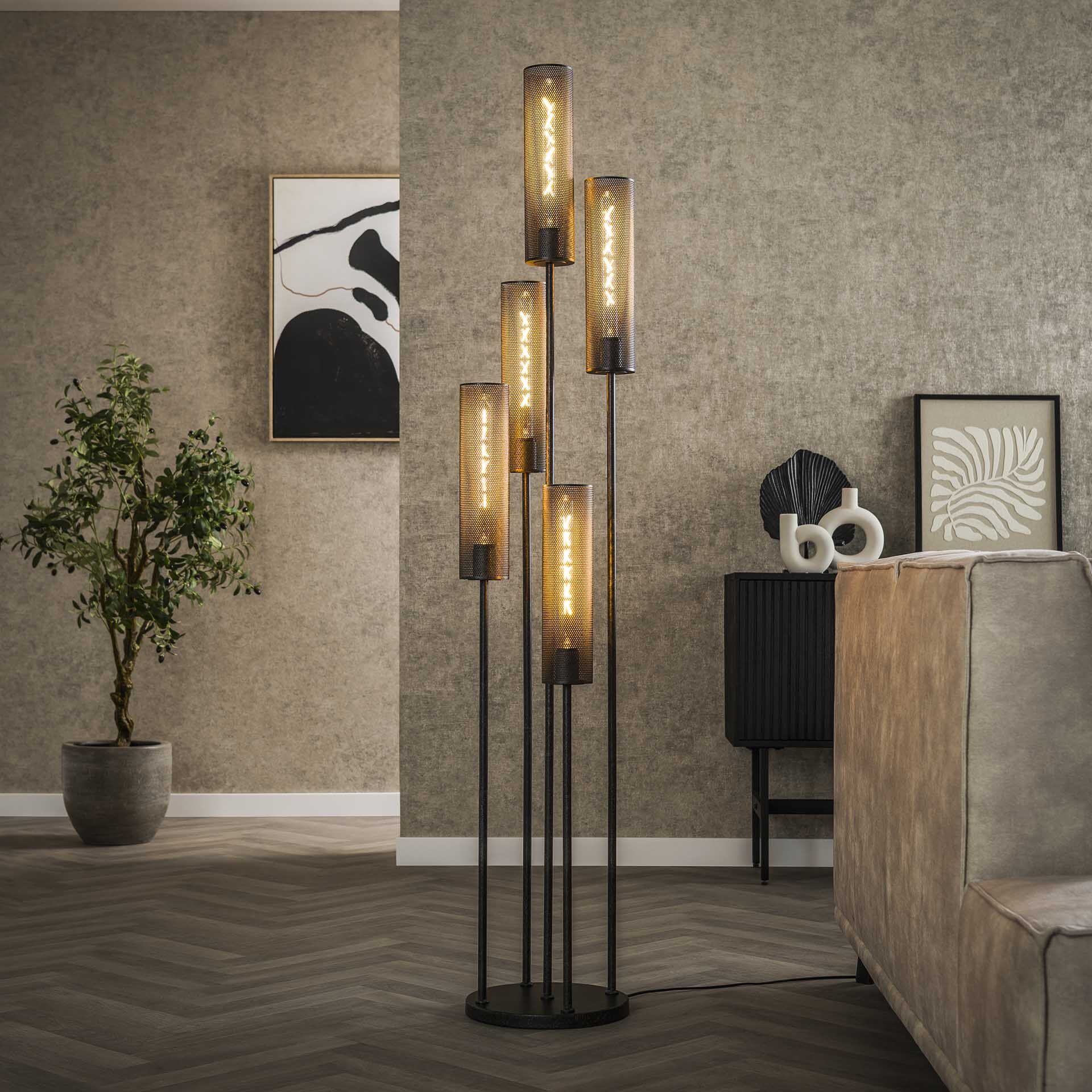 LifestyleFurn Manda Artic Black – 5‑lampen vloerlamp voor modern interieur