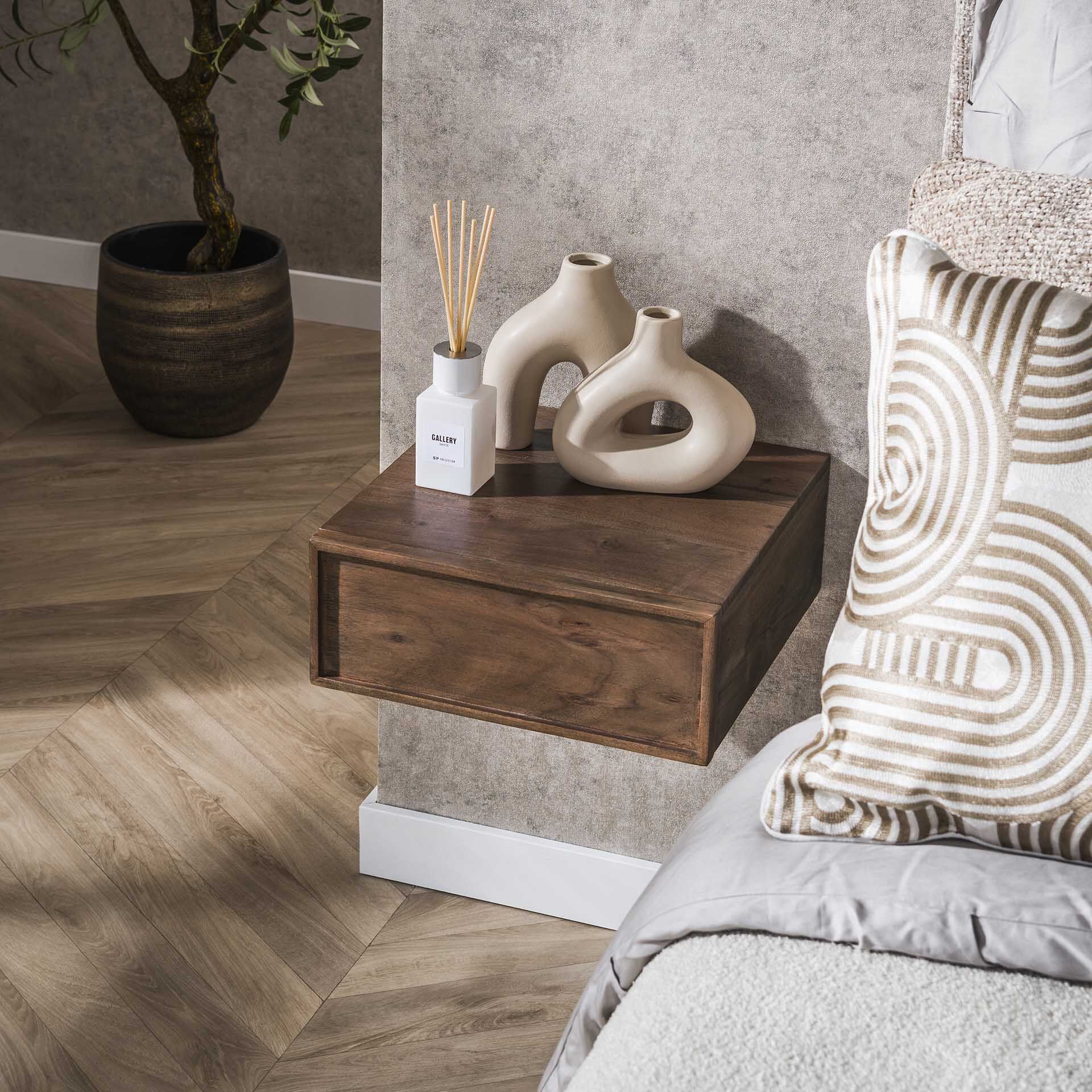 LifestyleFurn Zwevend Nachtkastje Baila – Massief Acaciahout, Warm Bruin