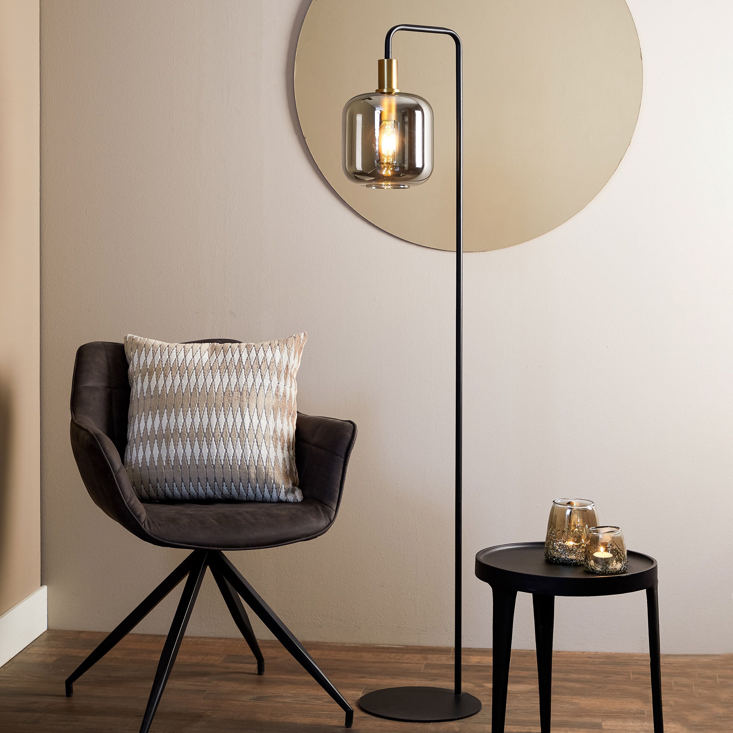 Light & Living Lekar Vloerlamp – Antiek Brons & Smoke, stijlvolle verlichting voor elke ruimte