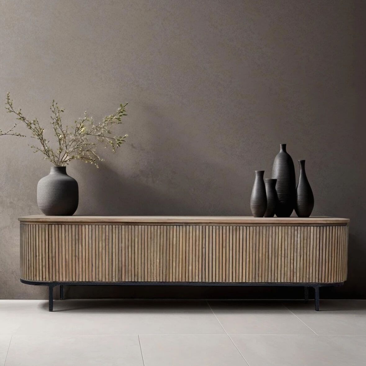 Livingfurn TV‑meubel Lausanne – robuust teakhout met stalen onderstel, 210 cm