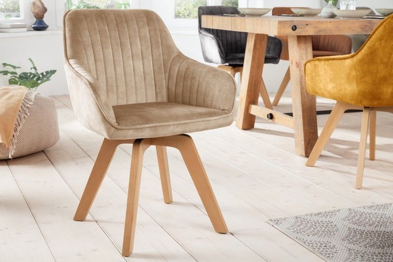 LIVORNO draaibare designstoel – elegant champagnegrijs fluweel met beukenhouten poten