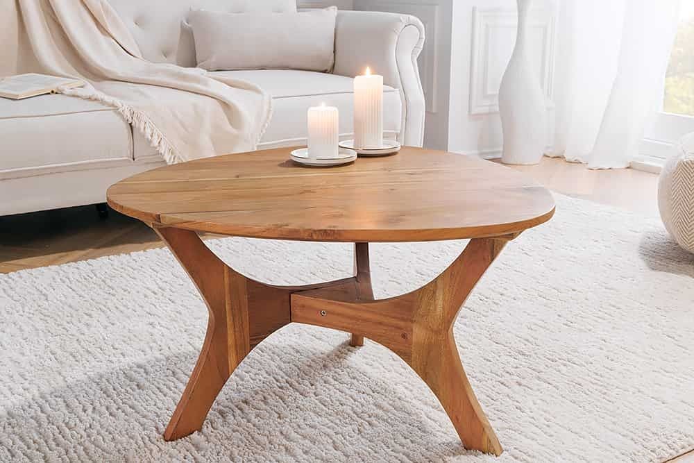 Massief acaciahouten salontafel “Architecture” – 70 cm natuurlijke honingafwerking