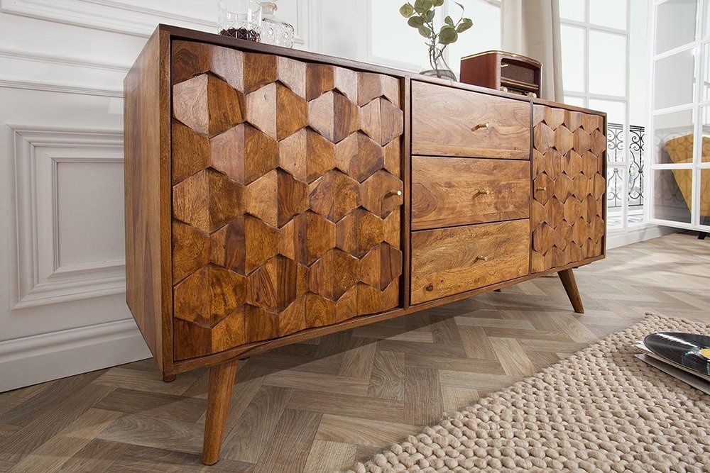 Massief dressoir Mystic Living – 145 cm Sheesham naturel met 3D‑oppervlak | Invicta Interior