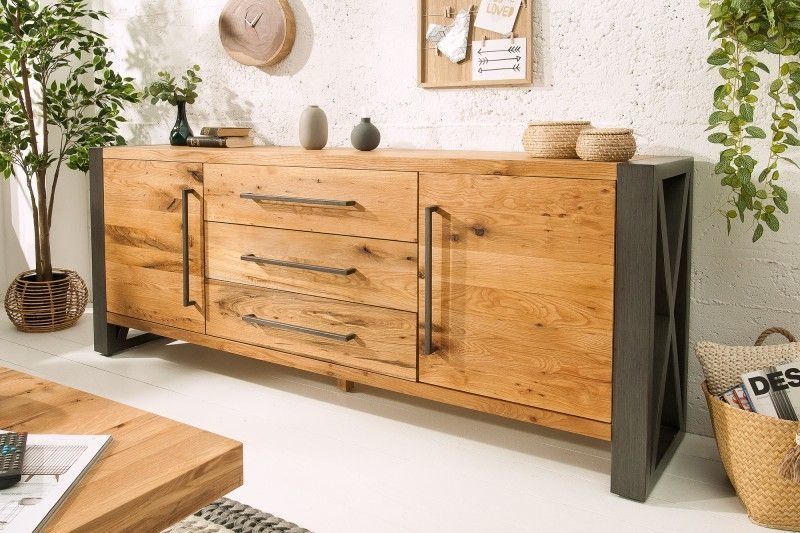 Massief dressoir THOR – 200 cm wilde eik, industrieel design