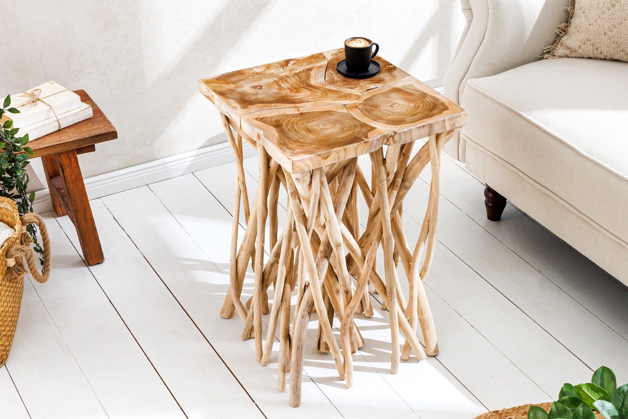 Massief houten bijzettafel Driftwood – Natuurlijke teakhout vierkant (60 cm)