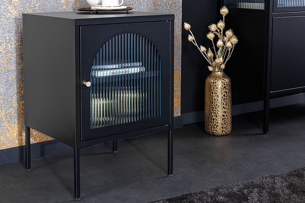 Modern nachtkastje PARIS – Strak zwart met geribbelde vitrinekast, 60 cm