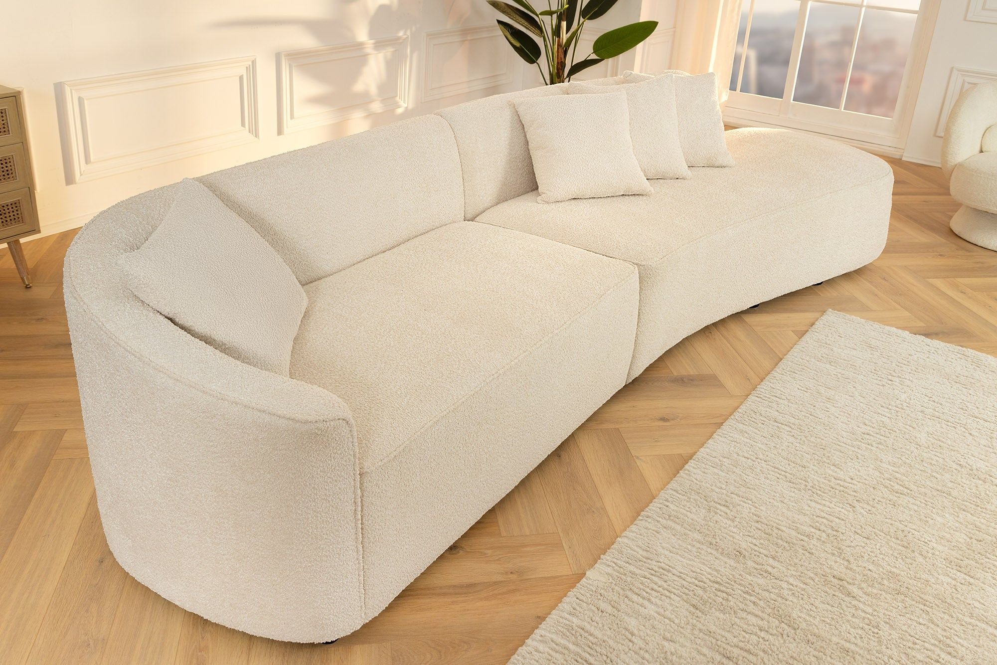 Moderne XXL bank ATELIER 330 cm – Beige Bouclé comfort van Invicta Interior
