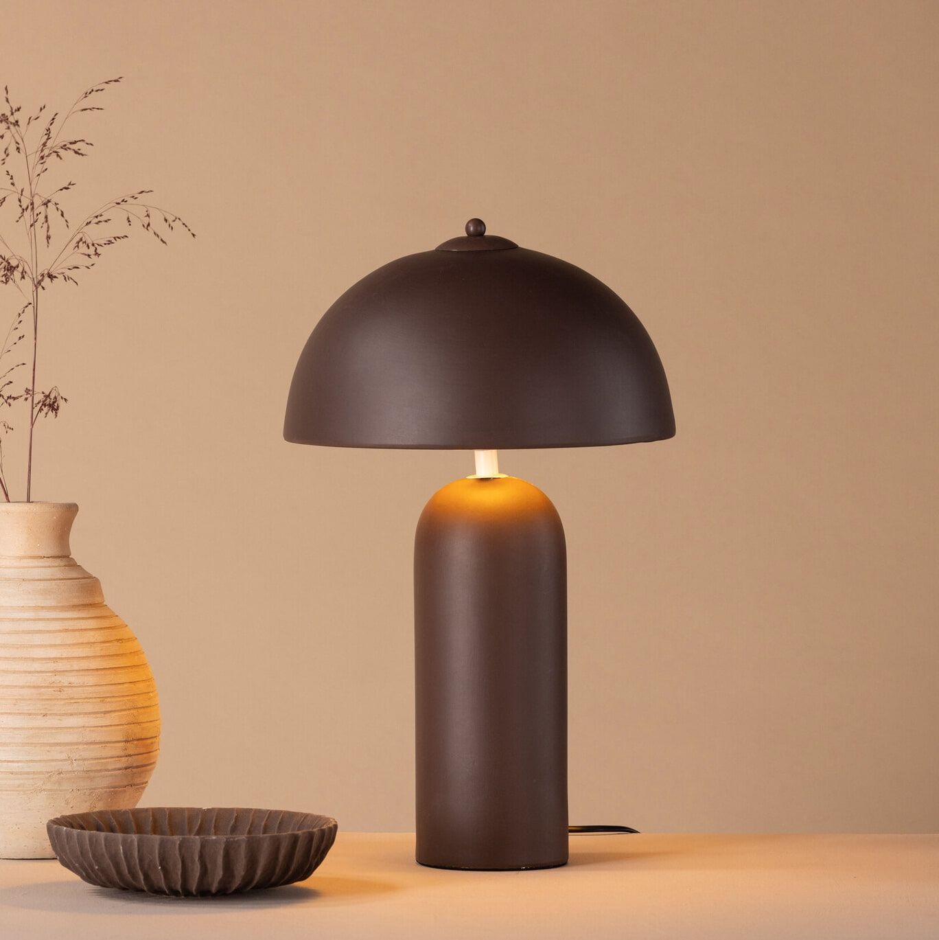 Nohr Adra Spraystone Tafellamp – Warme Bruine Designlamp