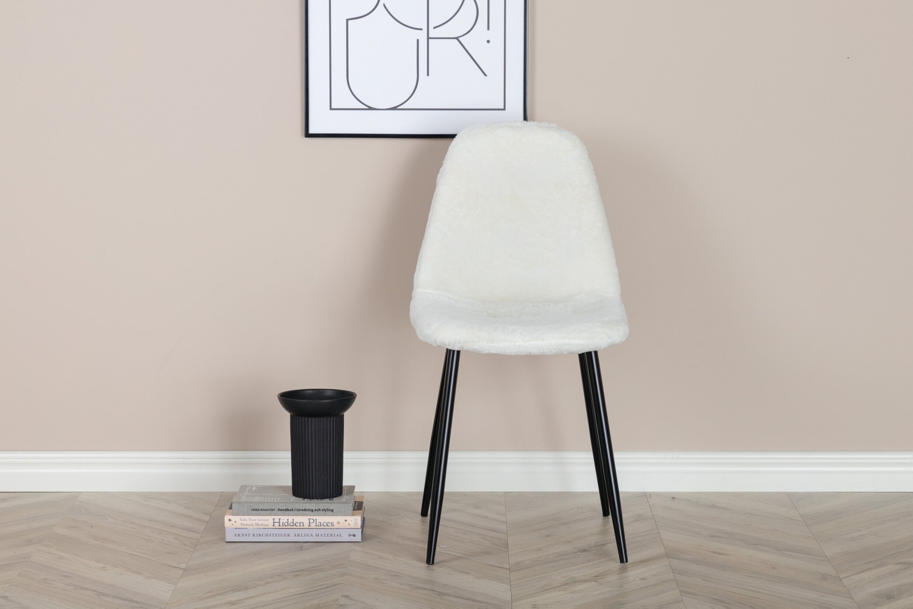 Nohr Austina Teddy Eetkamerstoel – Luxe Comfort in Stralend Wit
