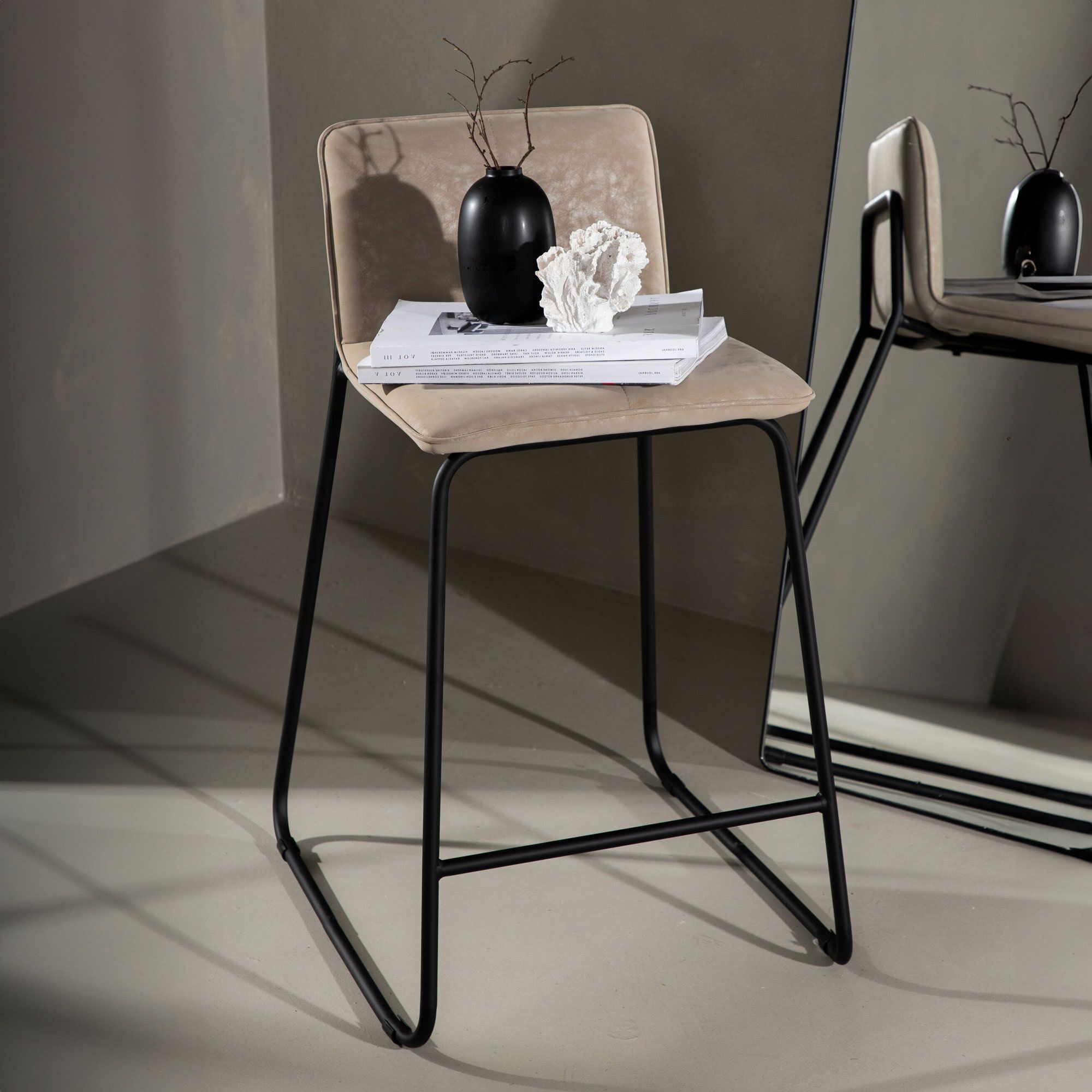 Nohr Barkruk Sheridan – Comfortabele microvezel barkruk in stijlvol beige