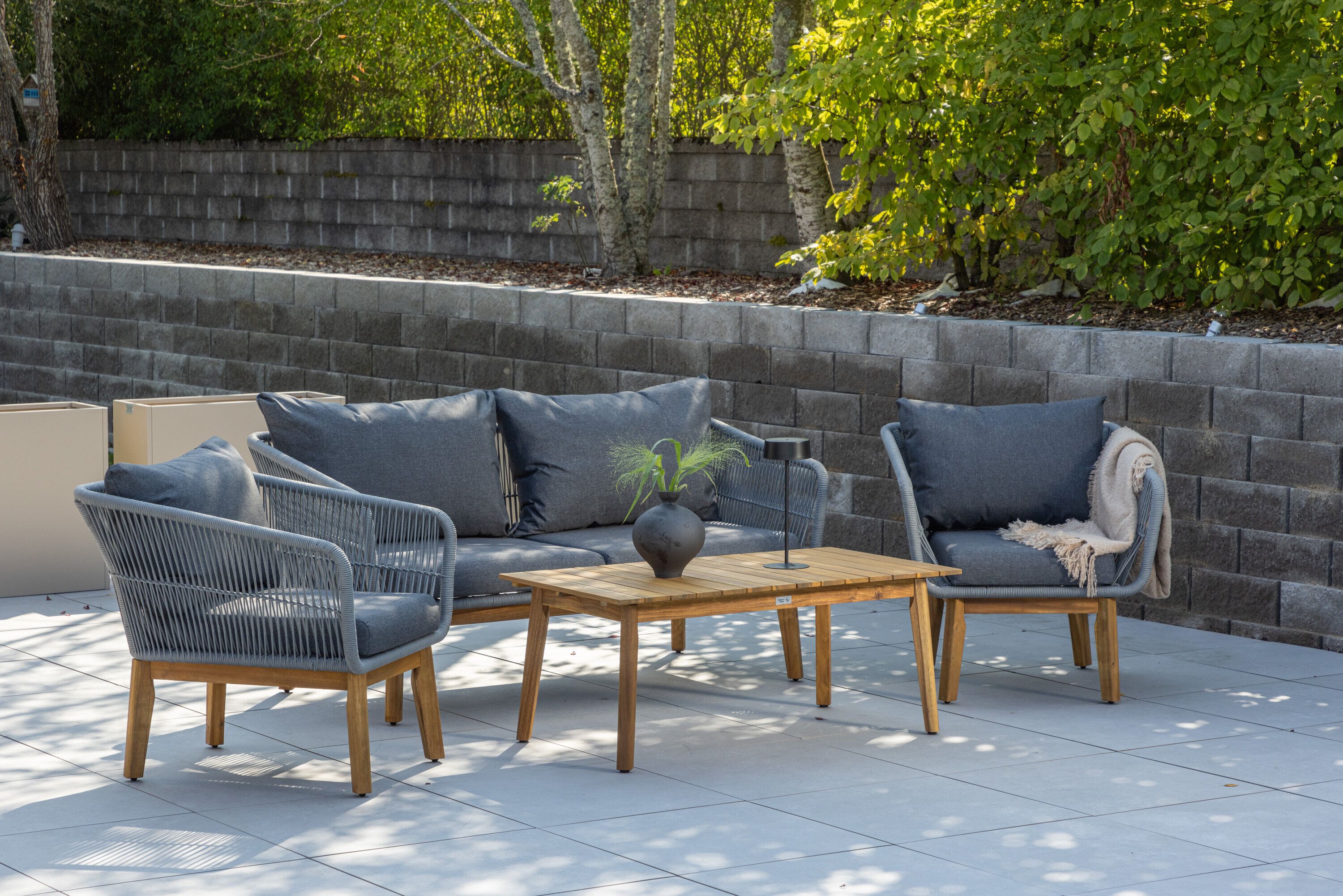 Nohr Chandni acaciahouten loungeset in grijs – comfort met stijlvol design